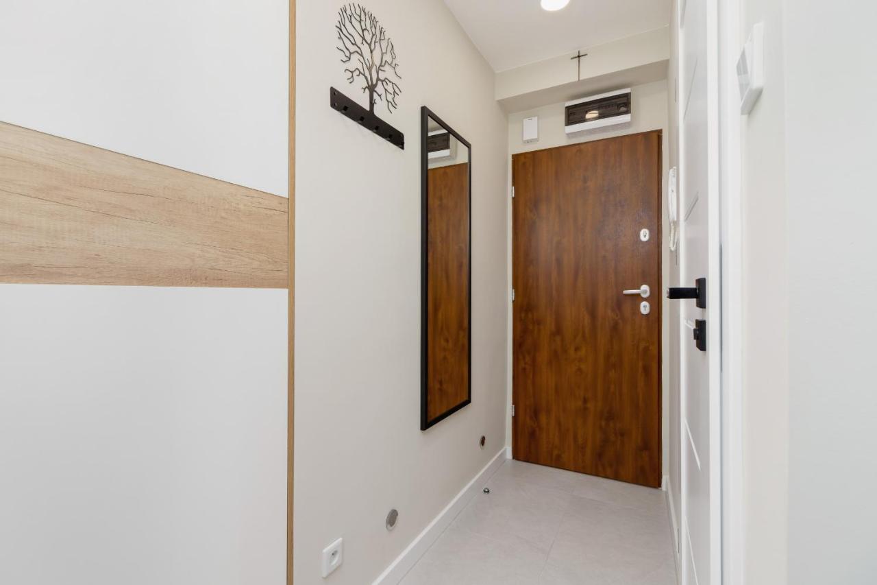Modern Apartment On Lobzowska Street By Noclegi Renters Krakau Exterior foto